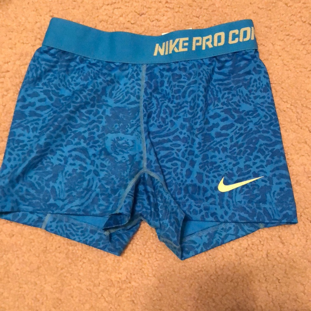 nike pros